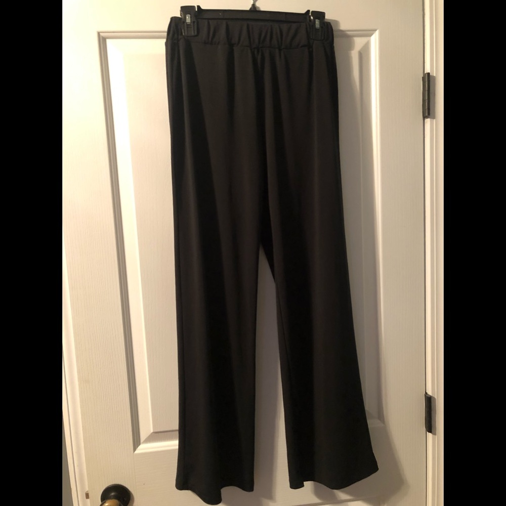 LIKE NEW, Passport Black Palazzo Pants SMALL